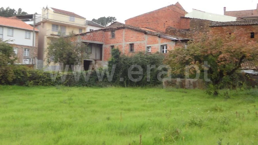 Terreno para Venda em Casegas e Ourondo