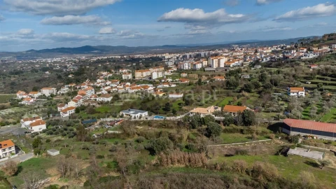 Terreno para Venda em Fundão, Valverde, Donas, A. Joanes, A. Nova Cabo