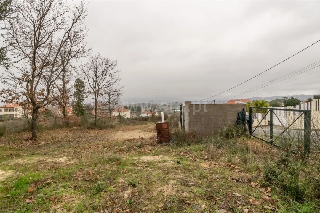 Terreno para Venda em Fundão, Valverde, Donas, A. Joanes, A. Nova Cabo Foto 2