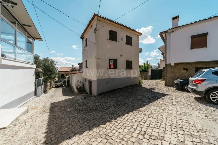 Moradia T2 para Venda em Vale de Prazeres e Mata da Rainha Foto 1