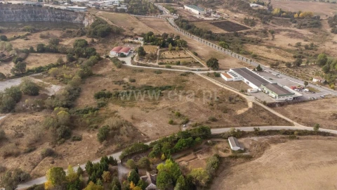 Terreno para Venda em Fundão, Valverde, Donas, A. Joanes, A. Nova Cabo