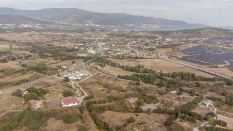 Terreno para Venda em Fundão, Valverde, Donas, A. Joanes, A. Nova Cabo