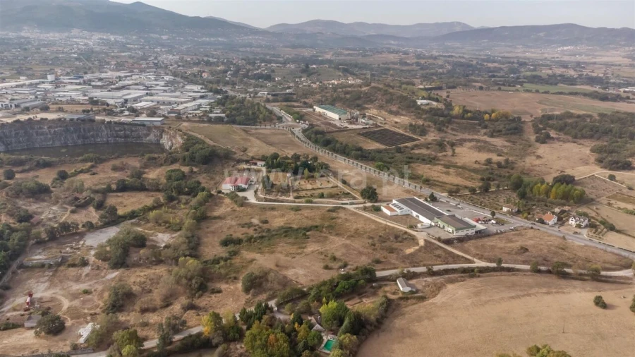 Terreno para Venda em Fundão, Valverde, Donas, A. Joanes, A. Nova Cabo Foto 2