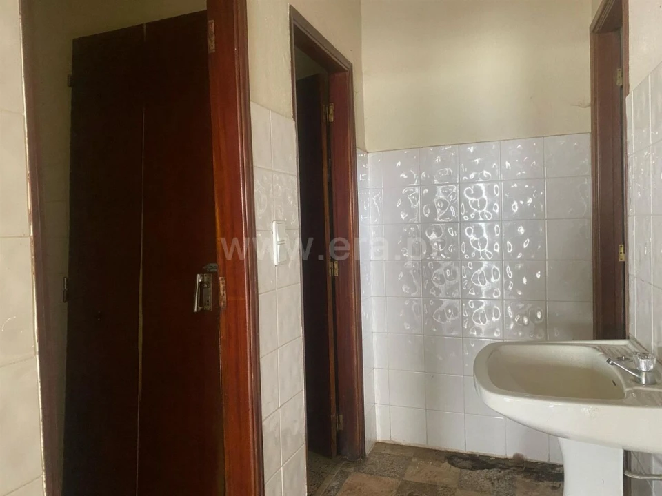 Loja para Arrendamento em Fundão, Valverde, Donas, A. Joanes, A. Nova Cabo Foto 6