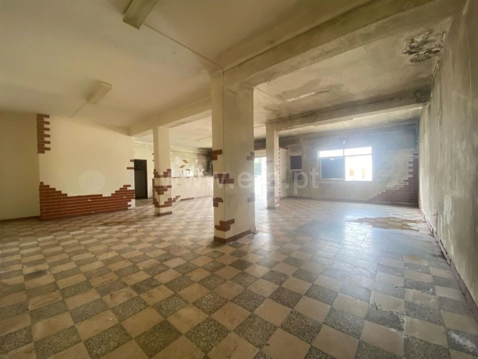 Loja para Arrendamento em Fundão, Valverde, Donas, A. Joanes, A. Nova Cabo Foto 3