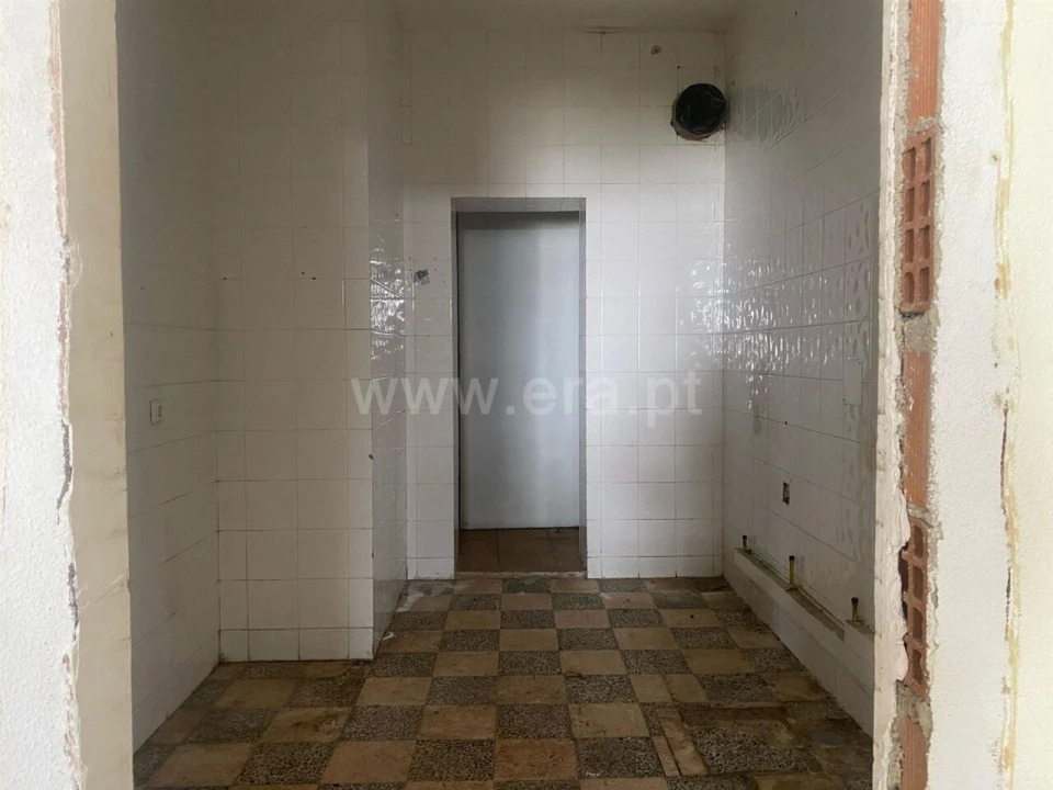 Loja para Arrendamento em Fundão, Valverde, Donas, A. Joanes, A. Nova Cabo Foto 5