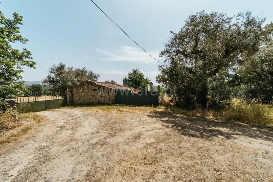 Quinta T1 para Venda em Fundão, Valverde, Donas, A. Joanes, A. Nova Cabo Foto 1