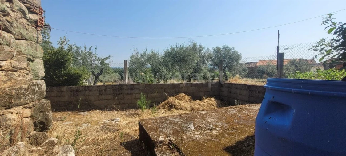 Moradia T2 para Venda em Vale de Prazeres e Mata da Rainha Foto 11