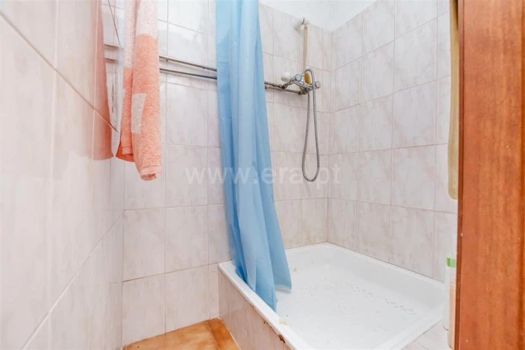 Moradia T2 para Venda em Vale de Prazeres e Mata da Rainha Foto 7
