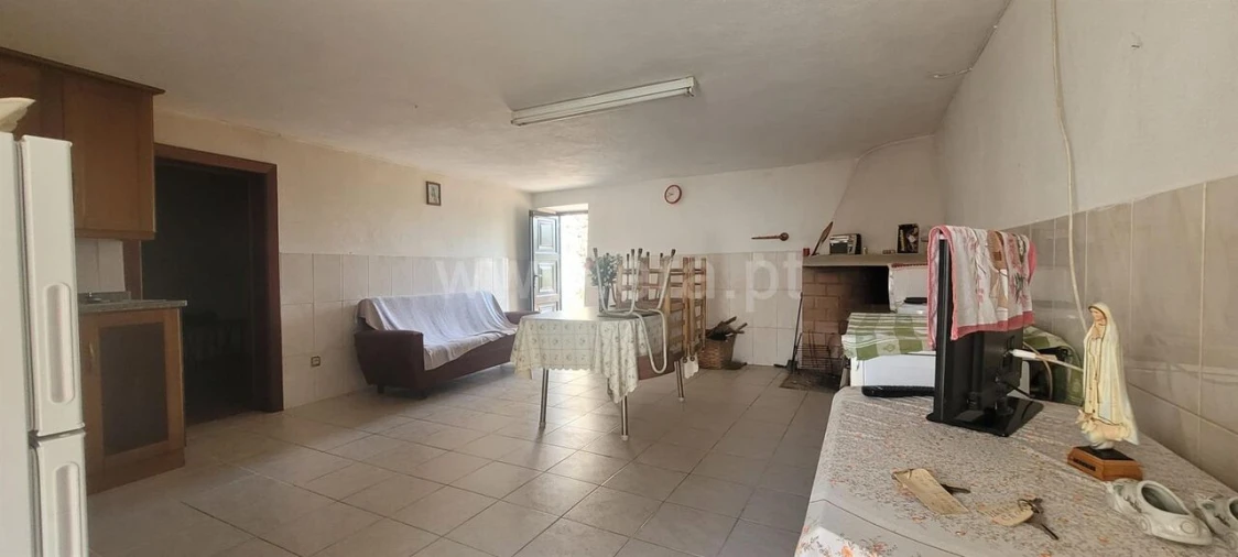 Moradia T2 para Venda em Vale de Prazeres e Mata da Rainha Foto 5