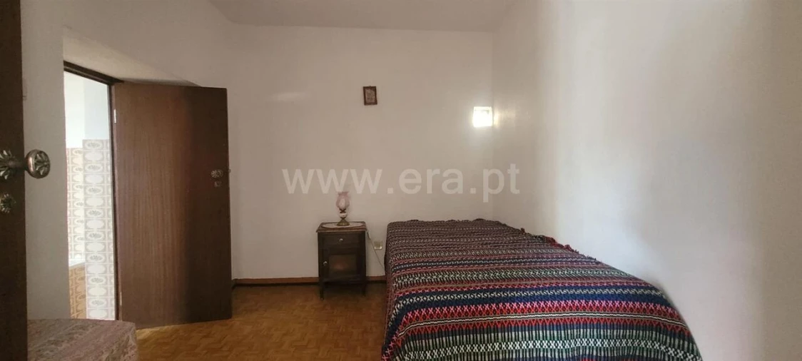 Moradia T2 para Venda em Vale de Prazeres e Mata da Rainha Foto 4