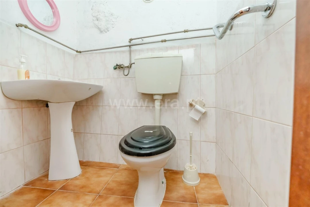 Moradia T2 para Venda em Vale de Prazeres e Mata da Rainha Foto 6