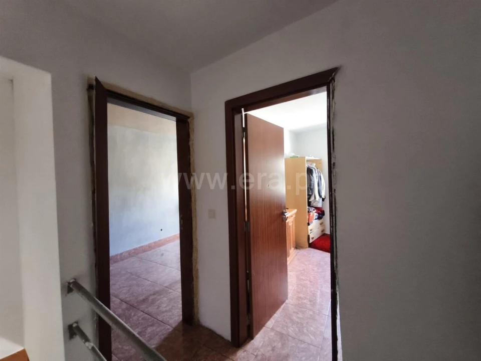 Moradia T2 para Venda em Fundão, Valverde, Donas, A. Joanes, A. Nova Cabo Foto 7