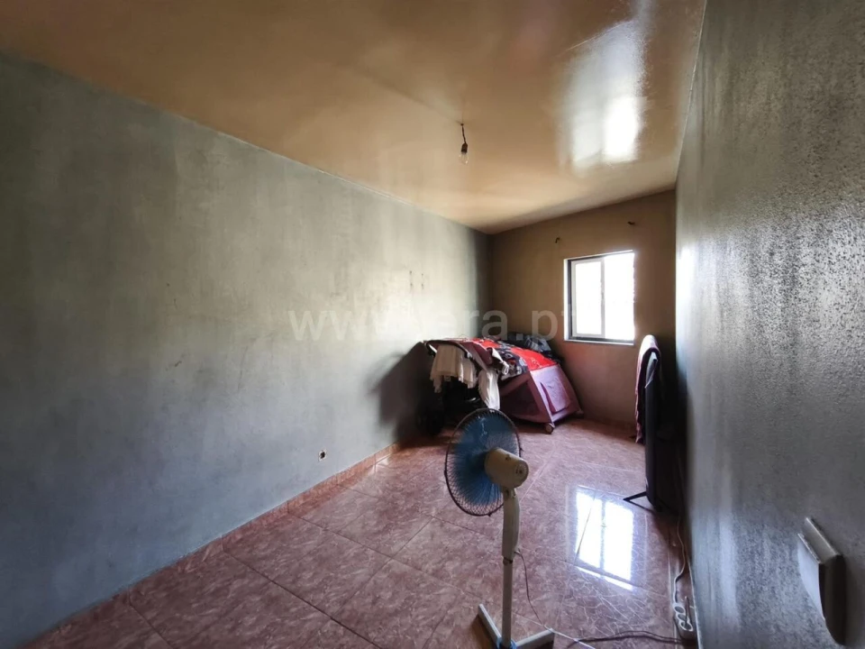 Moradia T2 para Venda em Fundão, Valverde, Donas, A. Joanes, A. Nova Cabo Foto 6