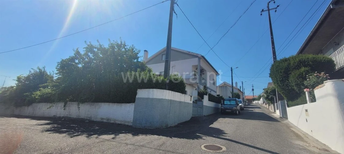 Moradia T5 para Venda em Póvoa de Atalaia e Atalaia do Campo