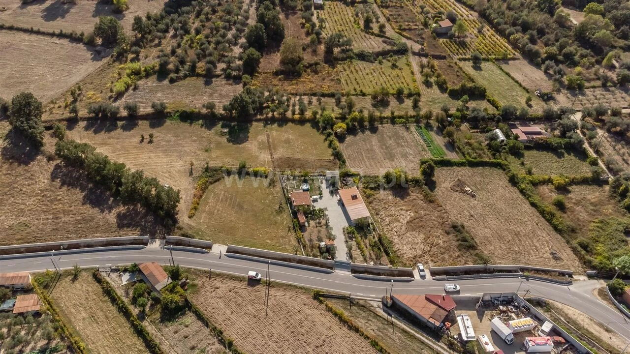Terreno para Venda em Fundão, Valverde, Donas, A. Joanes, A. Nova Cabo Foto 2