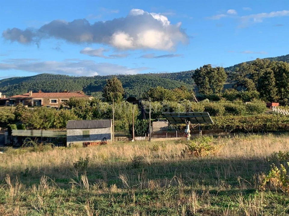 Terreno para Venda em Fundão, Valverde, Donas, A. Joanes, A. Nova Cabo Foto 1