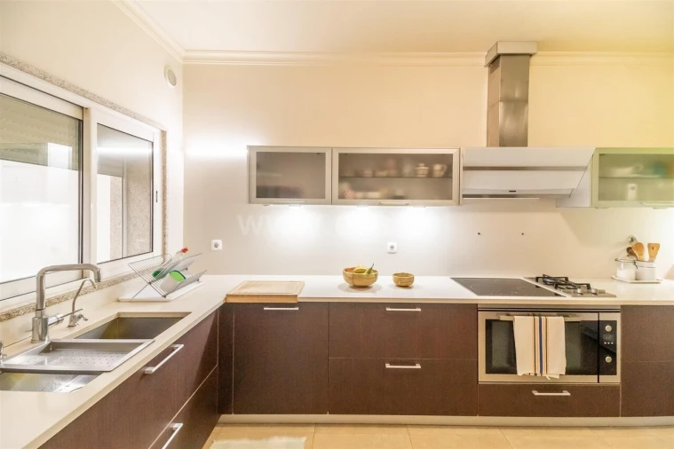 Moradia T4 para Venda em Fundão, Valverde, Donas, A. Joanes, A. Nova Cabo Foto 3