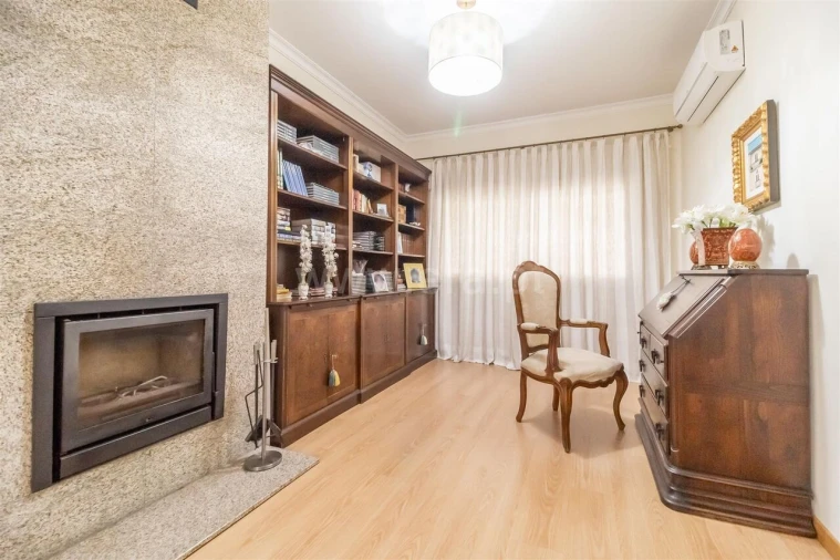 Moradia T4 para Venda em Fundão, Valverde, Donas, A. Joanes, A. Nova Cabo Foto 8