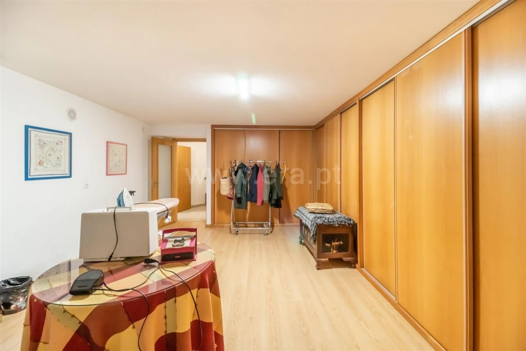 Moradia T4 para Venda em Fundão, Valverde, Donas, A. Joanes, A. Nova Cabo Foto 17