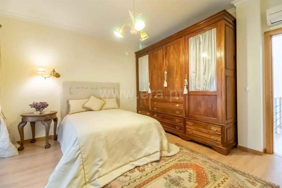 Moradia T4 para Venda em Fundão, Valverde, Donas, A. Joanes, A. Nova Cabo Foto 13