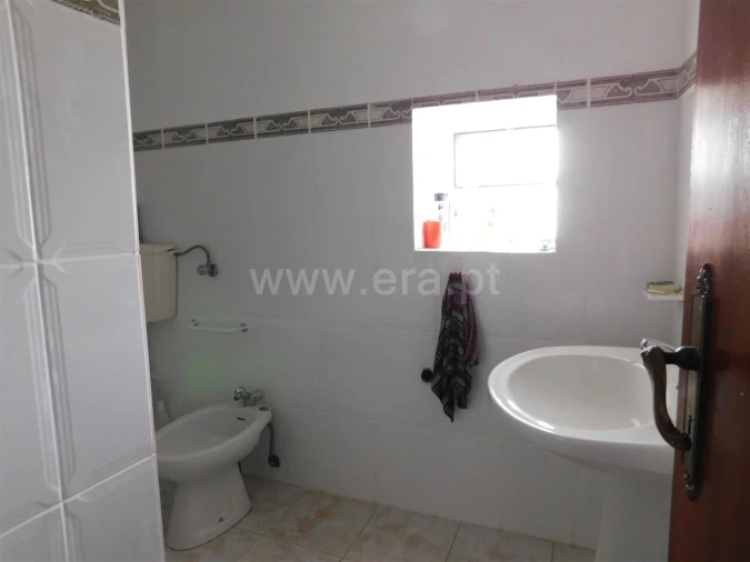 Quinta T2 para Venda em Vale de Prazeres e Mata da Rainha Foto 7