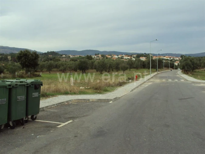 Terreno para Venda em Póvoa de Atalaia e Atalaia do Campo Foto 2