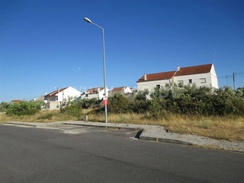 Terreno para Venda em Póvoa de Atalaia e Atalaia do Campo Foto 1