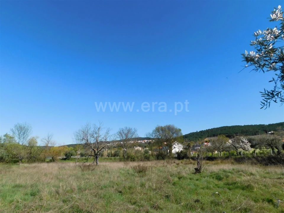 Terreno para Venda em Fundão, Valverde, Donas, A. Joanes, A. Nova Cabo Foto 1