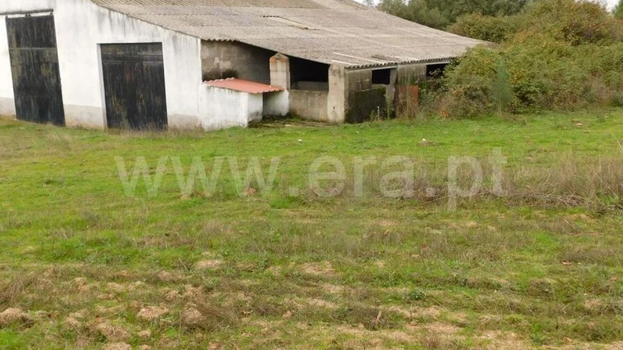 Quinta T0 para Venda em Póvoa de Atalaia e Atalaia do Campo