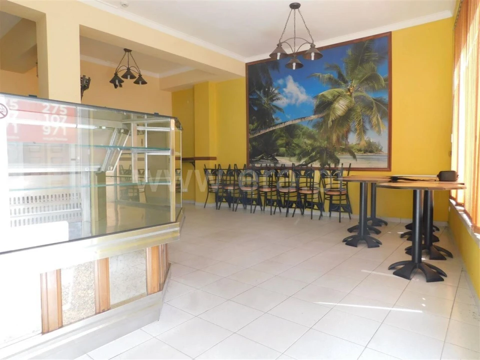 Loja para Venda em Fundão, Valverde, Donas, A. Joanes, A. Nova Cabo Foto 3