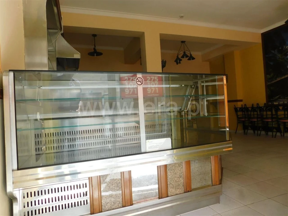 Loja para Venda em Fundão, Valverde, Donas, A. Joanes, A. Nova Cabo Foto 9