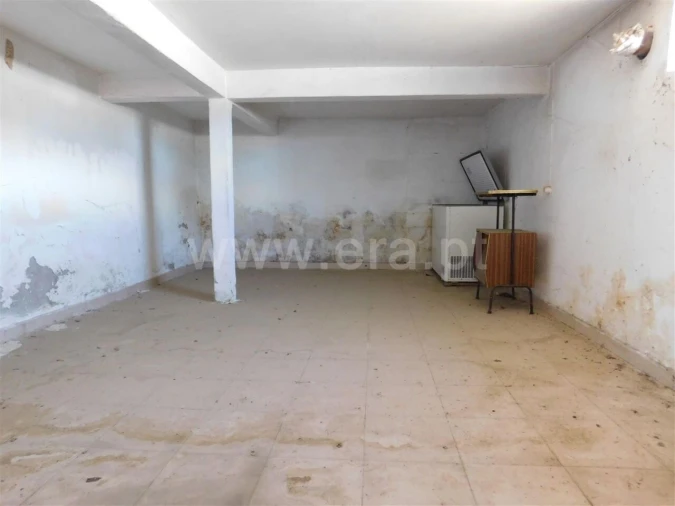 Quinta T0 para Venda em Vale de Prazeres e Mata da Rainha Foto 10