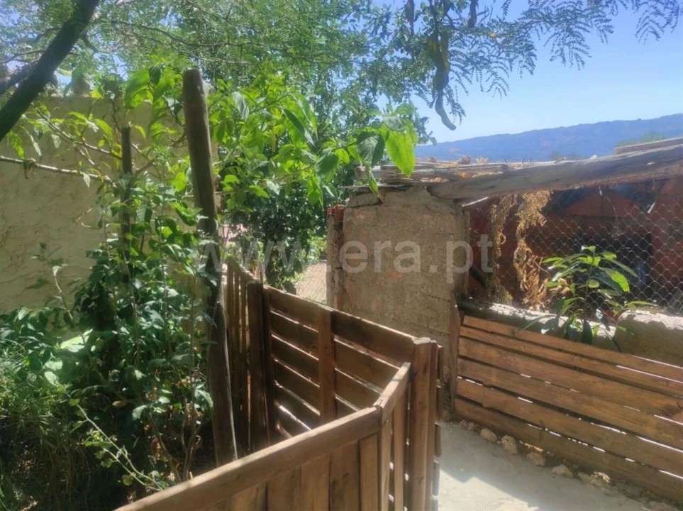 Moradia T3 para Venda em Vale de Prazeres e Mata da Rainha Foto 16