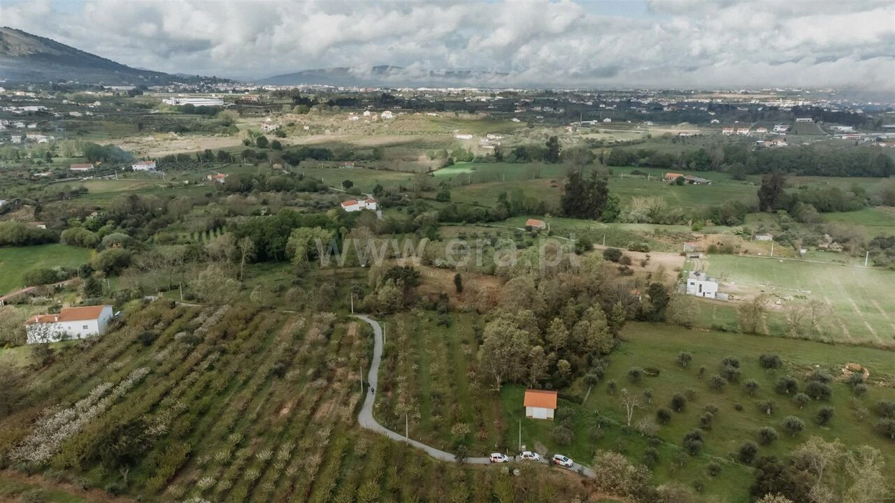Terreno para Venda em Fundão, Valverde, Donas, A. Joanes, A. Nova Cabo Foto 2