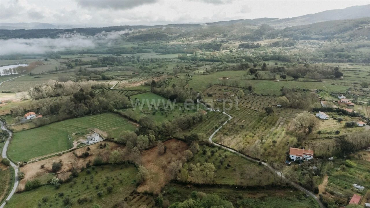 Terreno para Venda em Fundão, Valverde, Donas, A. Joanes, A. Nova Cabo Foto 9
