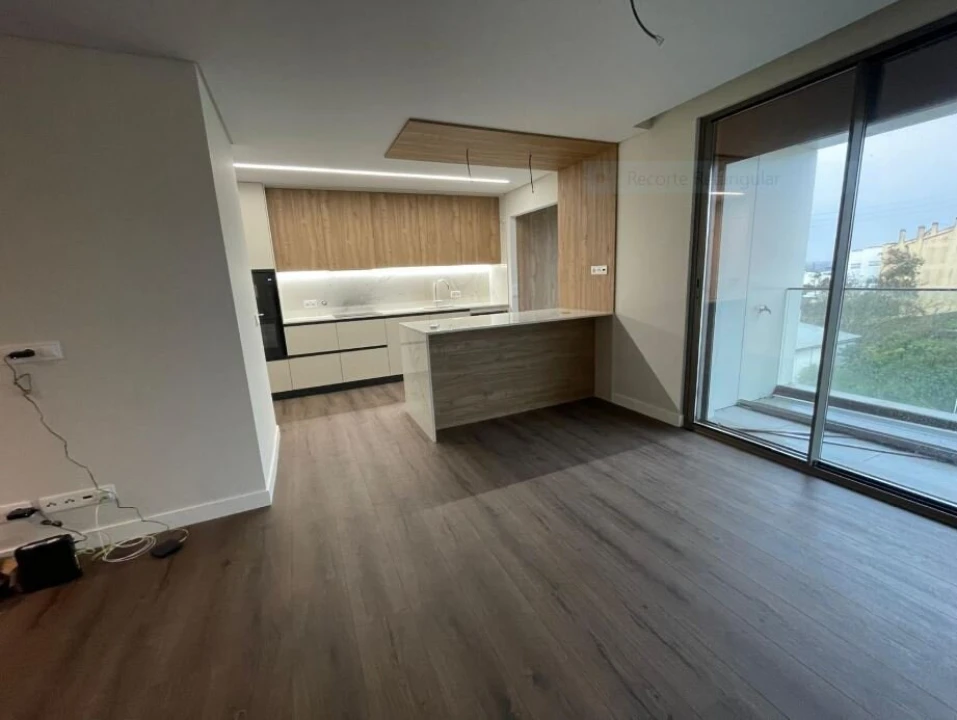 Apartamento T2 para Venda em Marrazes e Barosa Foto 9