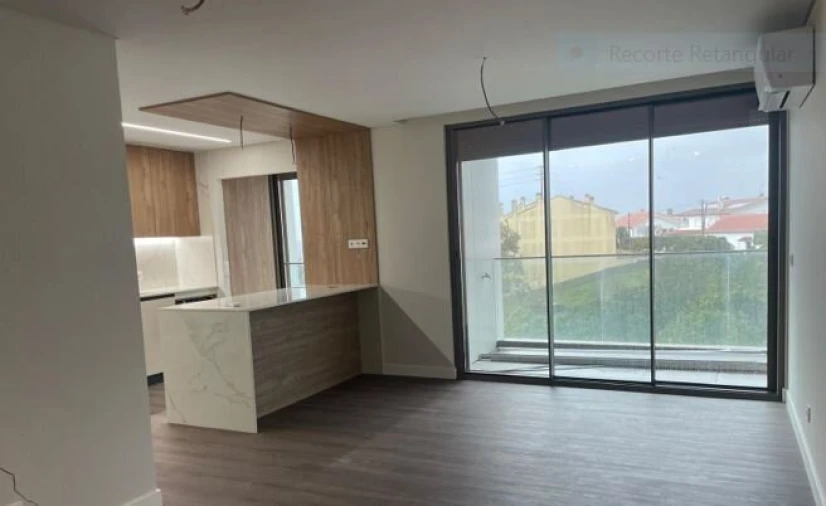 Apartamento T2 para Venda em Marrazes e Barosa Foto 11