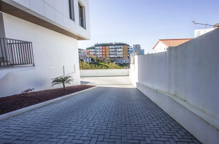 Apartamento T2 para Venda em Marrazes e Barosa Foto 37