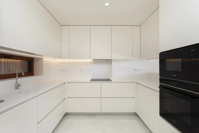 Moradia T4 para Venda em Aldoar, Foz do Douro e Nevogilde