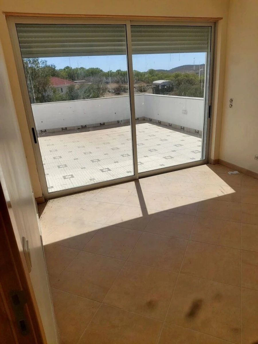 Moradia T3 para Venda em Tavira (Santa Maria e Santiago) Foto 2