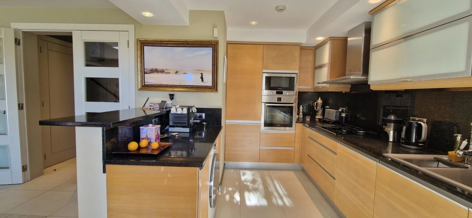 Moradia T2 para Venda em Estômbar e Parchal Foto 18