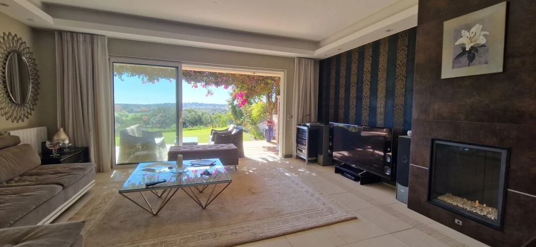 Moradia T2 para Venda em Estômbar e Parchal Foto 10