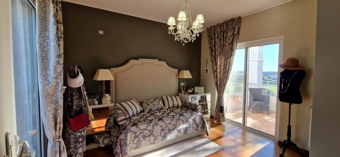 Moradia T2 para Venda em Estômbar e Parchal Foto 24