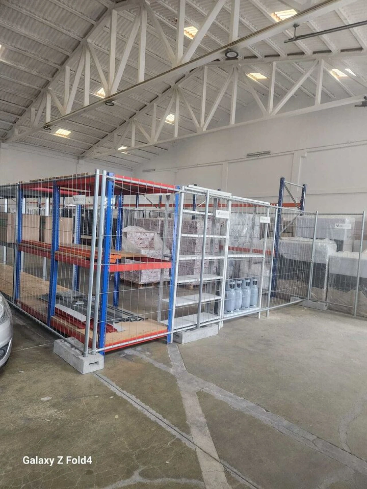 Armazém para Arrendamento em Santo Antão e São Julião do Tojal Foto 10