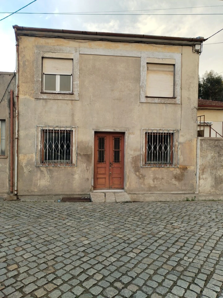 Moradia T1 para Venda em Coronado (São Romão e São Mamede) Foto 5