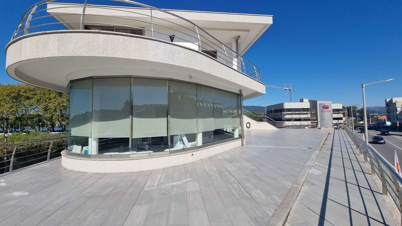 Escritório para Trespasse em Darque Foto 22