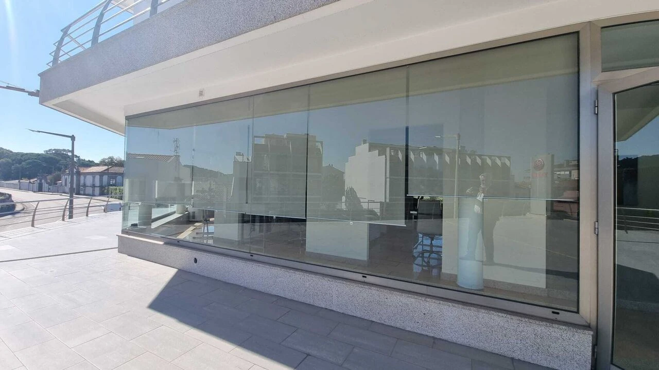 Escritório para Trespasse em Darque Foto 23