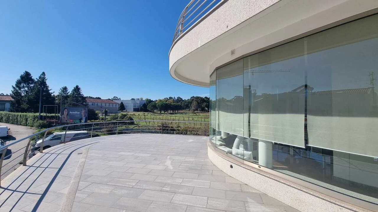 Escritório para Trespasse em Darque Foto 24