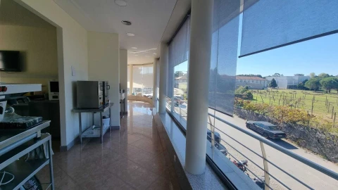 Escritório para Trespasse em Darque